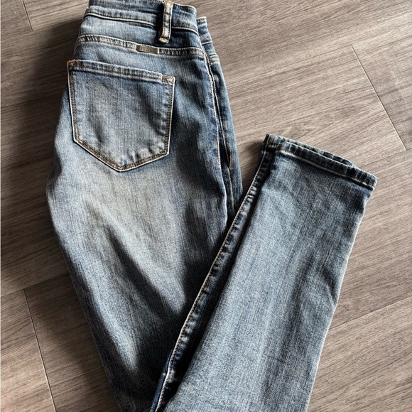 KanCan Distressed Skinny Jeans - Blue - Picture 2 of 7